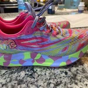 Asics Noosa Tri 15 Colorful Athletic